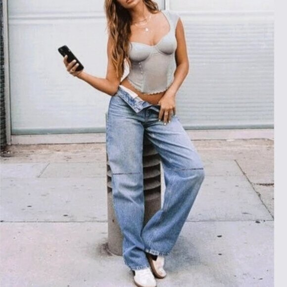 Garage Street High Rise Wide Leg "Cora" Jeans (w) knee hemline seams- Size 00/23 - Picture 1 of 13